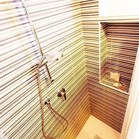 Byron Solo Per Giovani Riccione