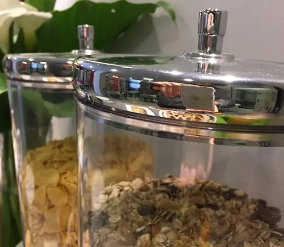 호텔 Byron Solo Per Giovani