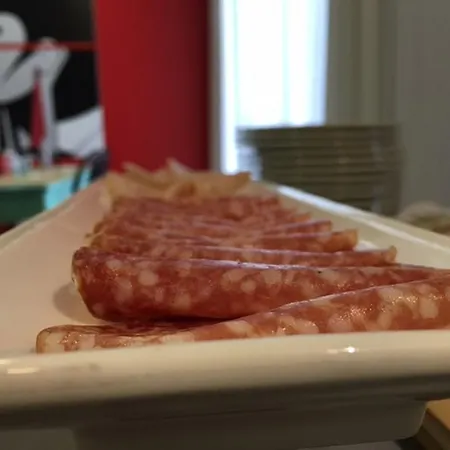 Hotell Byron Solo Per Giovani 2*