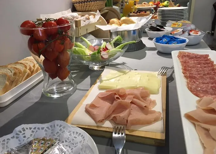 Hotel Byron Solo Per Giovani Riccione